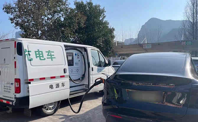 简阳汽车搭电